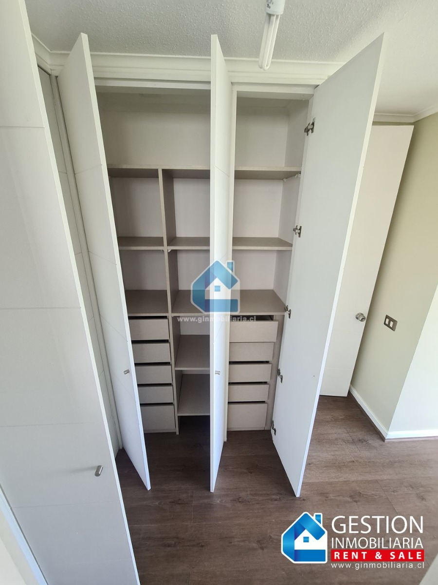Arriendo Departamento SP 2D en suite Walk-in cl&oacute;set 2B 1E 1B Metro Irarr&aacute;zaval - &Ntilde;u&ntilde;oa