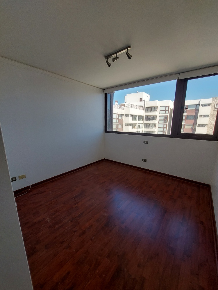 Arriendo Departamento 2D 2B 1E 1B Mall Sport - Las Condes