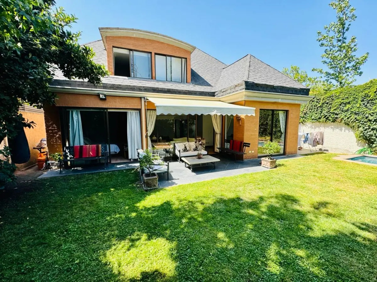 Venta Casa NP 5D Walk-in cl&oacute;set 5B 2E 1B La Dehesa - Lo Barnechea