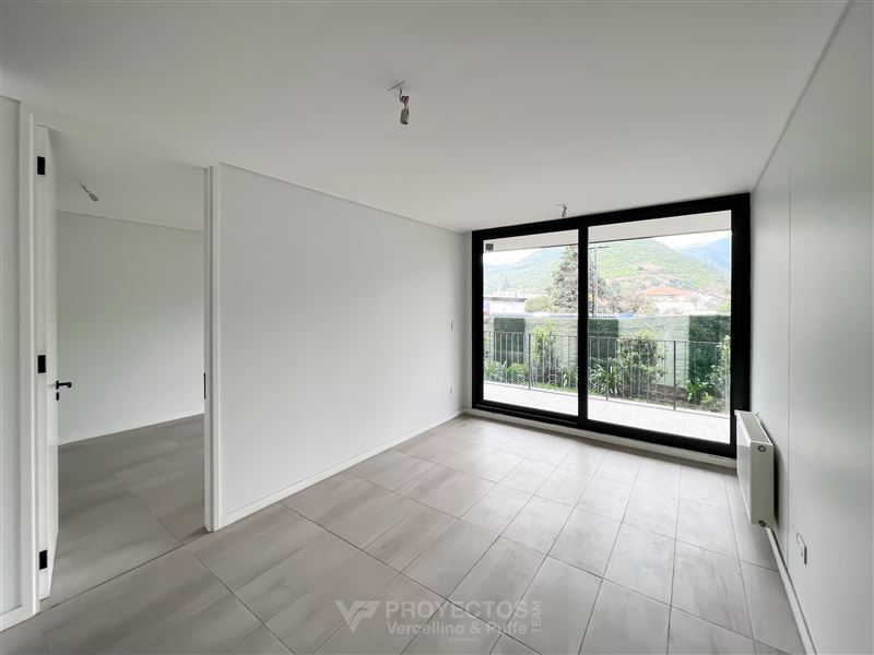 Venta Departamento Oriente 2D en suite Walk-in cl&oacute;set 2B 1E 1B Plaza San Enrique - Lo Barnechea