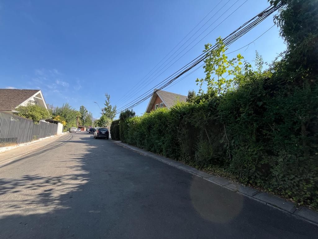 Arriendo Casa 2D Los Dominicos - Las Condes