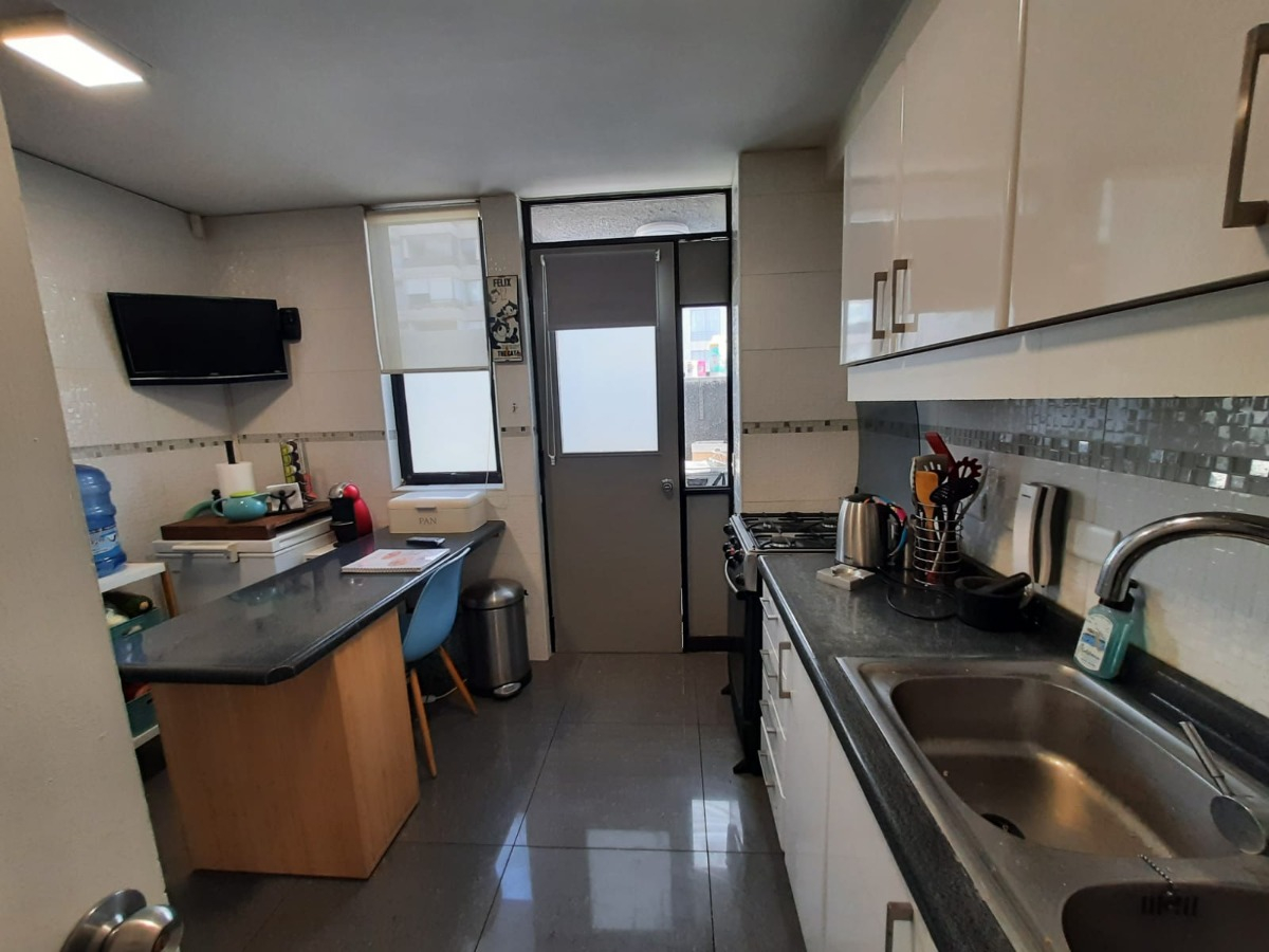 Arriendo Departamento 2D Rotonda Atenas - Las Condes