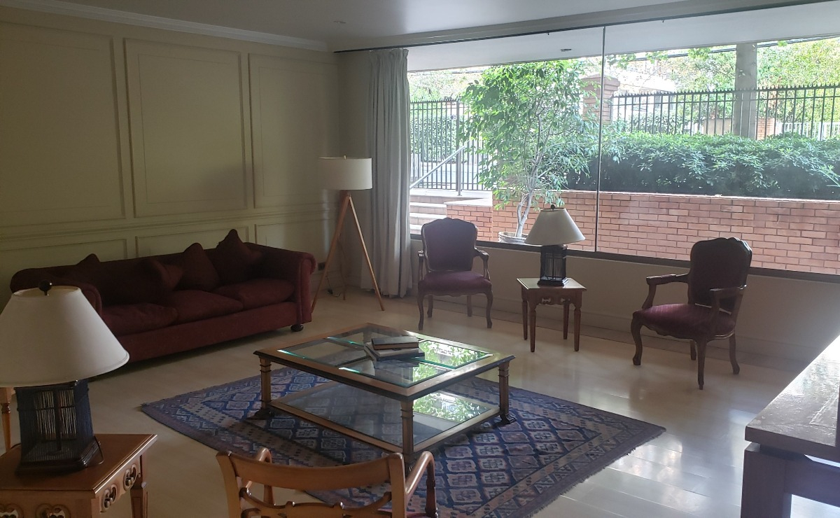 Arriendo Departamento SO 1D en suite 1B 1E 1B Metro Escuela Militar - Las Condes