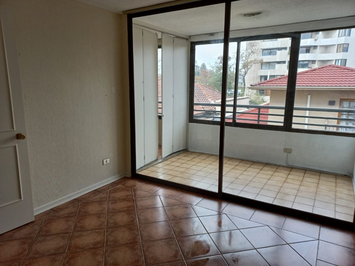 Venta Departamento O 1D en suite Walk-in cl&oacute;set 1B 1E Campus Oriente - Providencia
