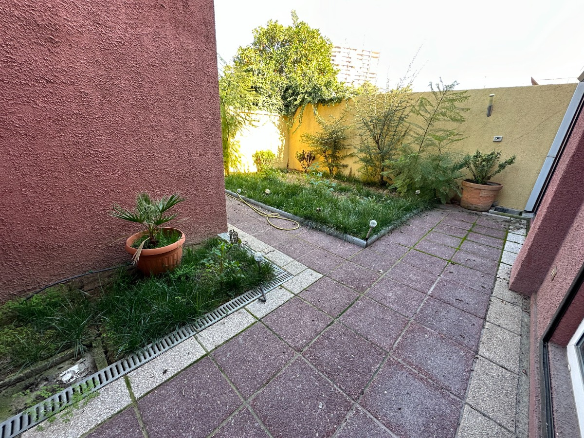 Venta Casa 4D 6B 3E 1B  - Las Condes