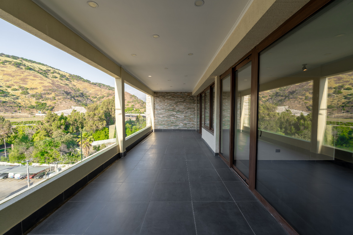 Arriendo Departamento 2D Tabancura - Vitacura