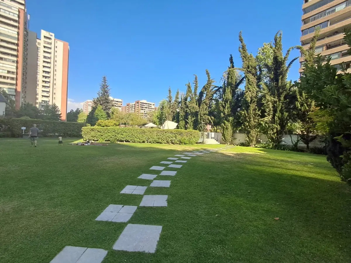 Arriendo Departamento 4D 4B 1E 1B Alto Las Condes - Las Condes