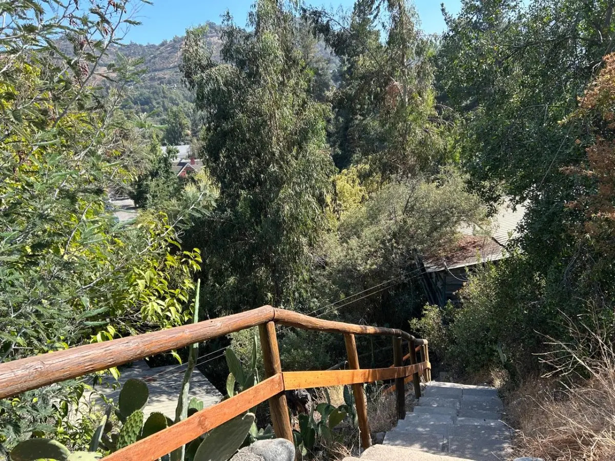 Arriendo Casa NO 2D 1B 1E El Array&aacute;n - Lo Barnechea