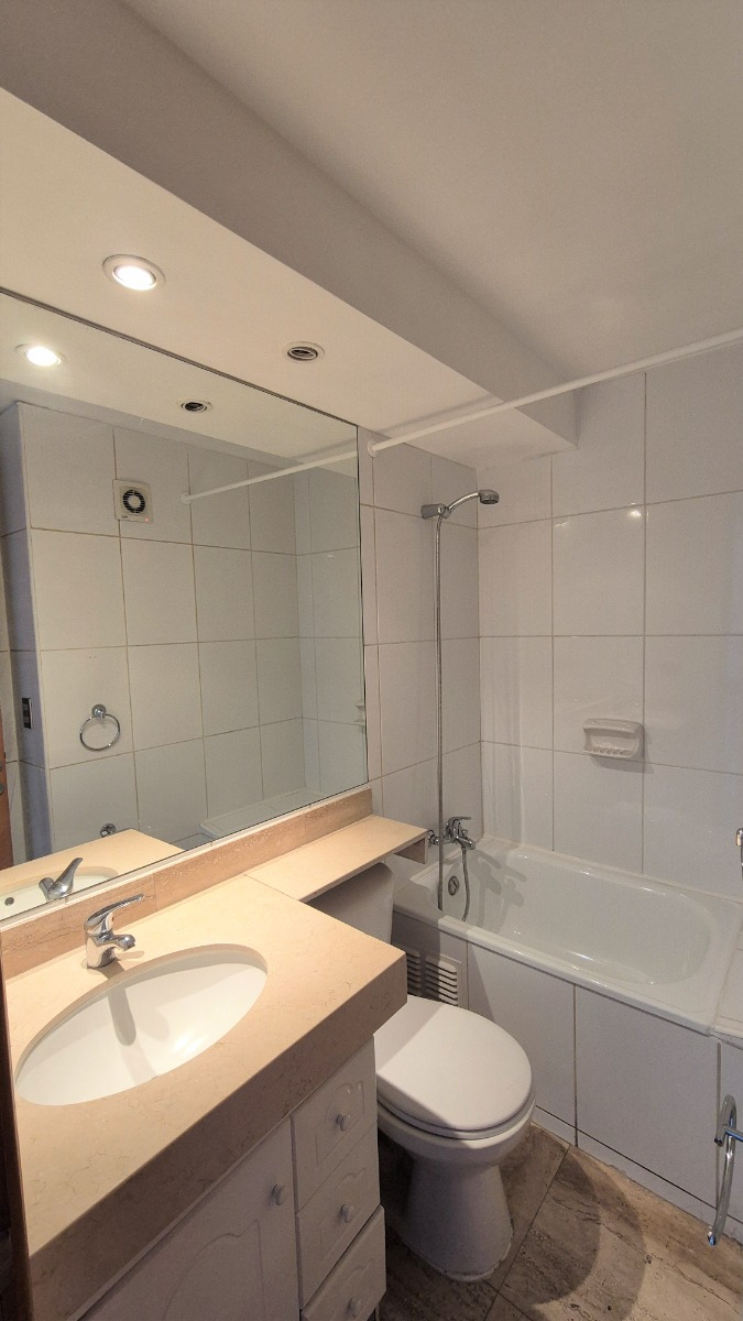 Venta Departamento NO 3D en suite Walk-in cl&oacute;set 3B 2E 1B Parque Arauco - Las Condes