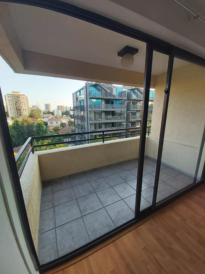 Arriendo Departamento SO 2D en suite 1B 1E In&eacute;s de Su&aacute;rez - Providencia