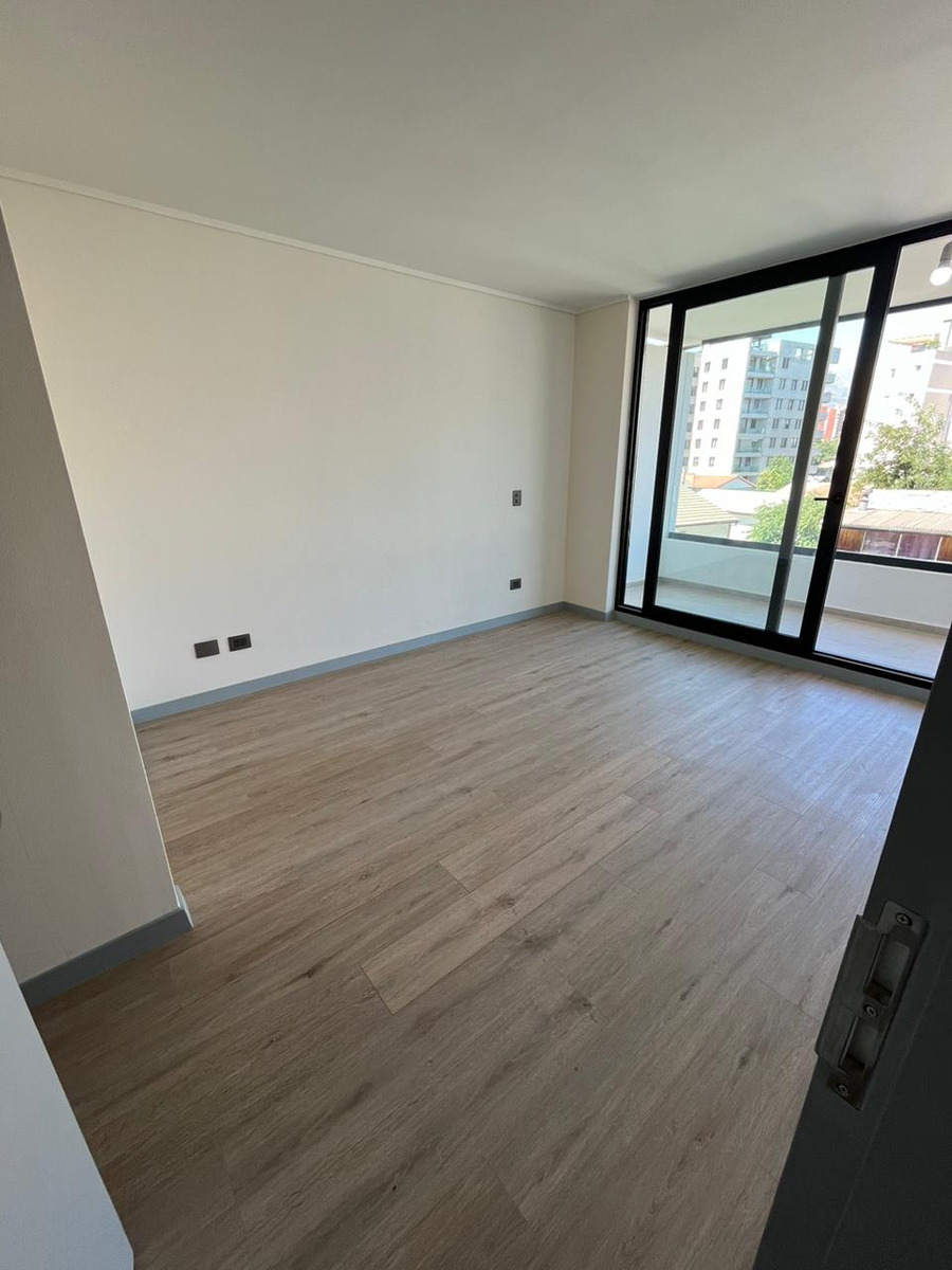 Arriendo Departamento 2D Metro Hernando de Magallanes - Las Condes