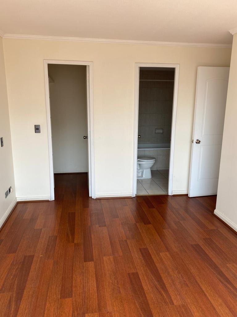 Venta Departamento 2D Metro Manquehue - Apumanque - Las Condes