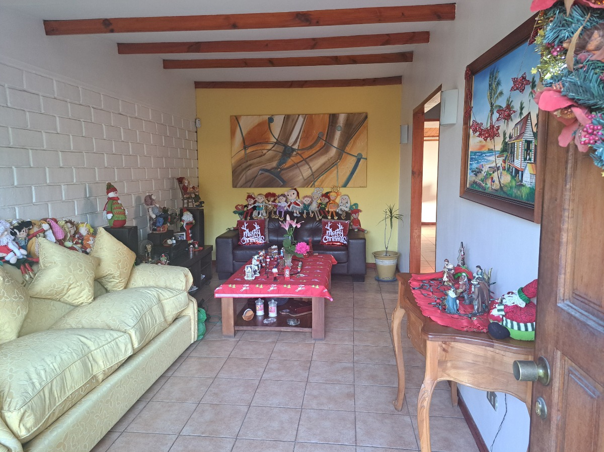 Venta Casa 3D Walk-in cl&oacute;set 2B 2E 1B Rotonda Atenas - Las Condes