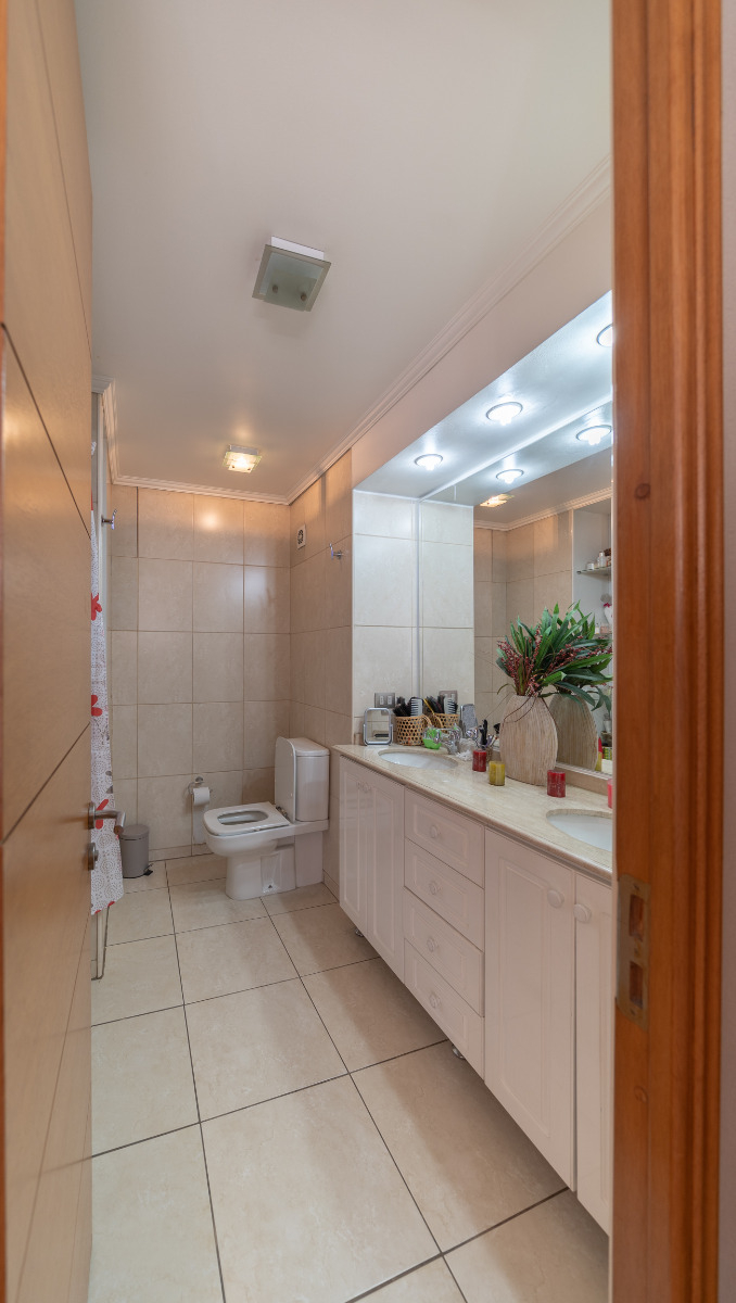 Venta Departamento NP 4D en suite Walk-in cl&oacute;set 4B 1E 1B  - Las Condes