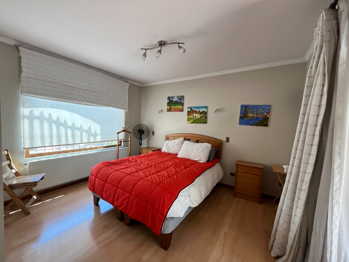 Venta Casa NOSP 5D 5B 2E Los Dominicos - Las Condes