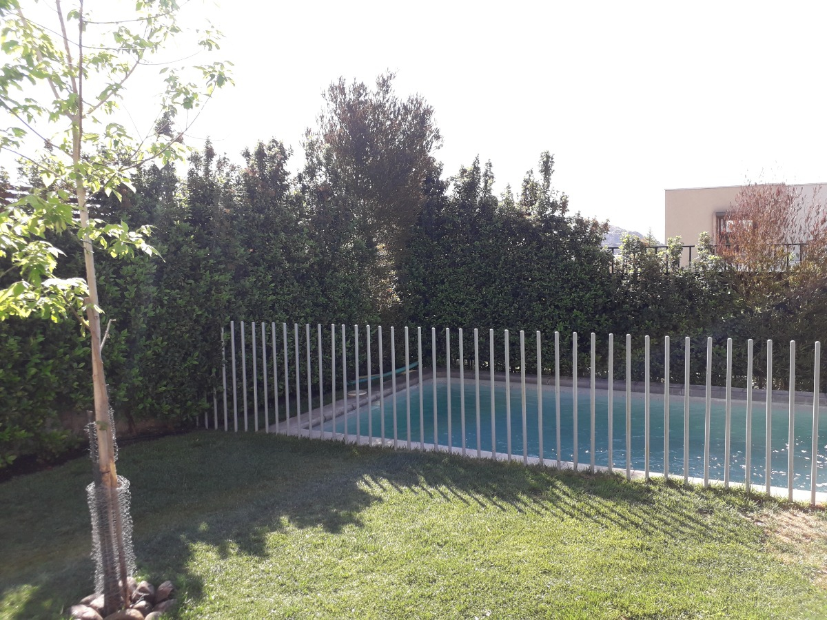 Venta Casa N 4D en suite Walk-in cl&oacute;set 4B 3E 1B Chicureo - Colina