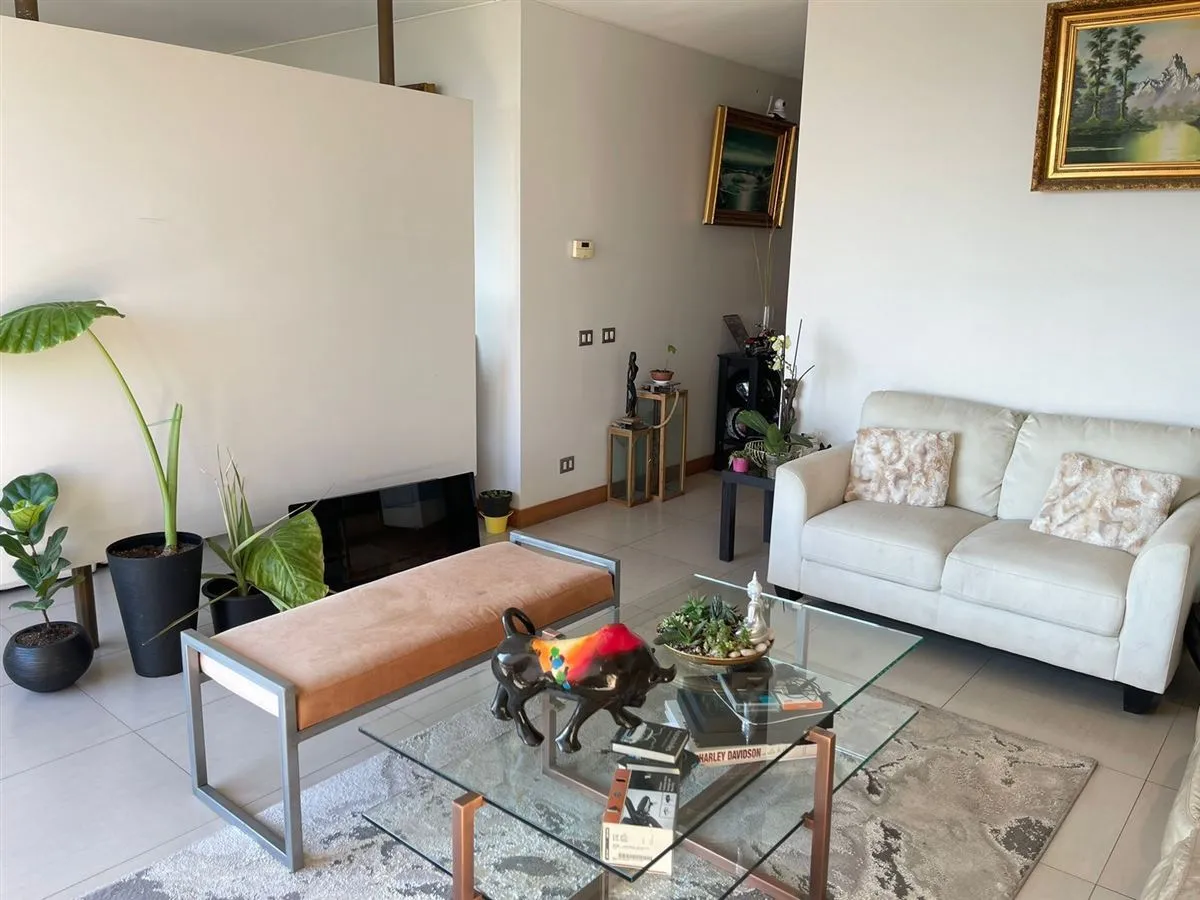 Venta Casa NP 4D Suite 4B 3E 1Bd Lo Curro - Vitacura