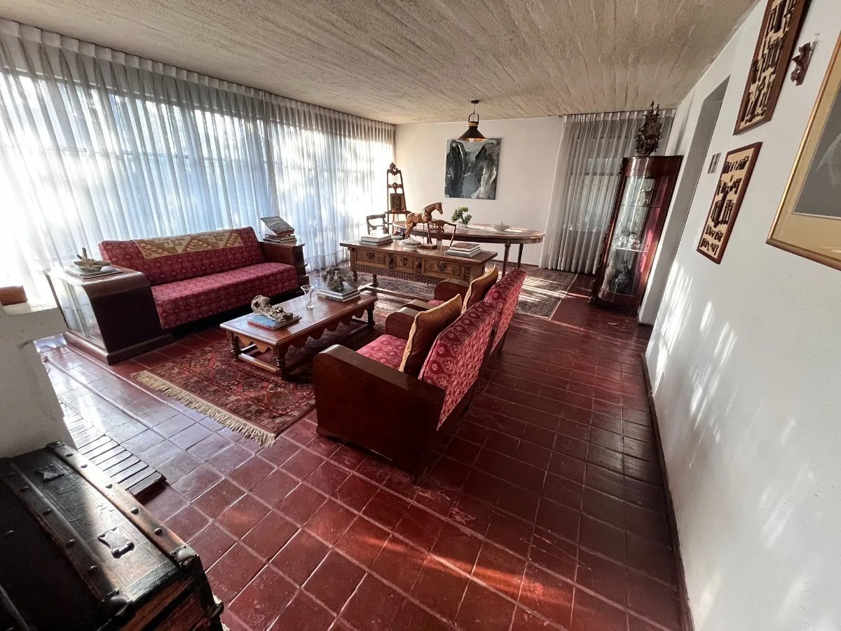 Venta Casa P 4D Walk-in cl&oacute;set 3B 2E 1B La Llaver&iacute;a - Vitacura