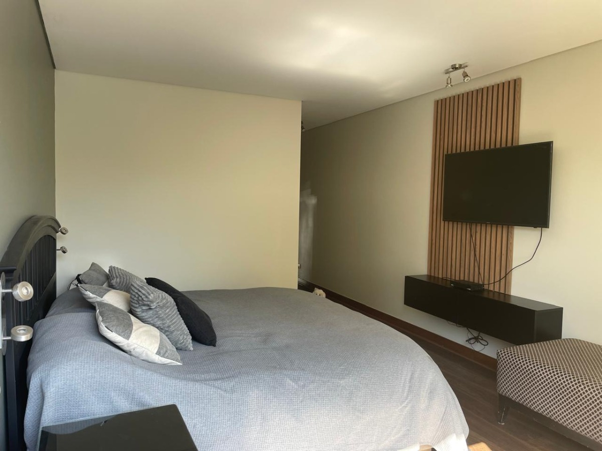 Venta Casa NO 5D en suite Walk-in cl&oacute;set 6B 4E 1B La Dehesa - Lo Barnechea