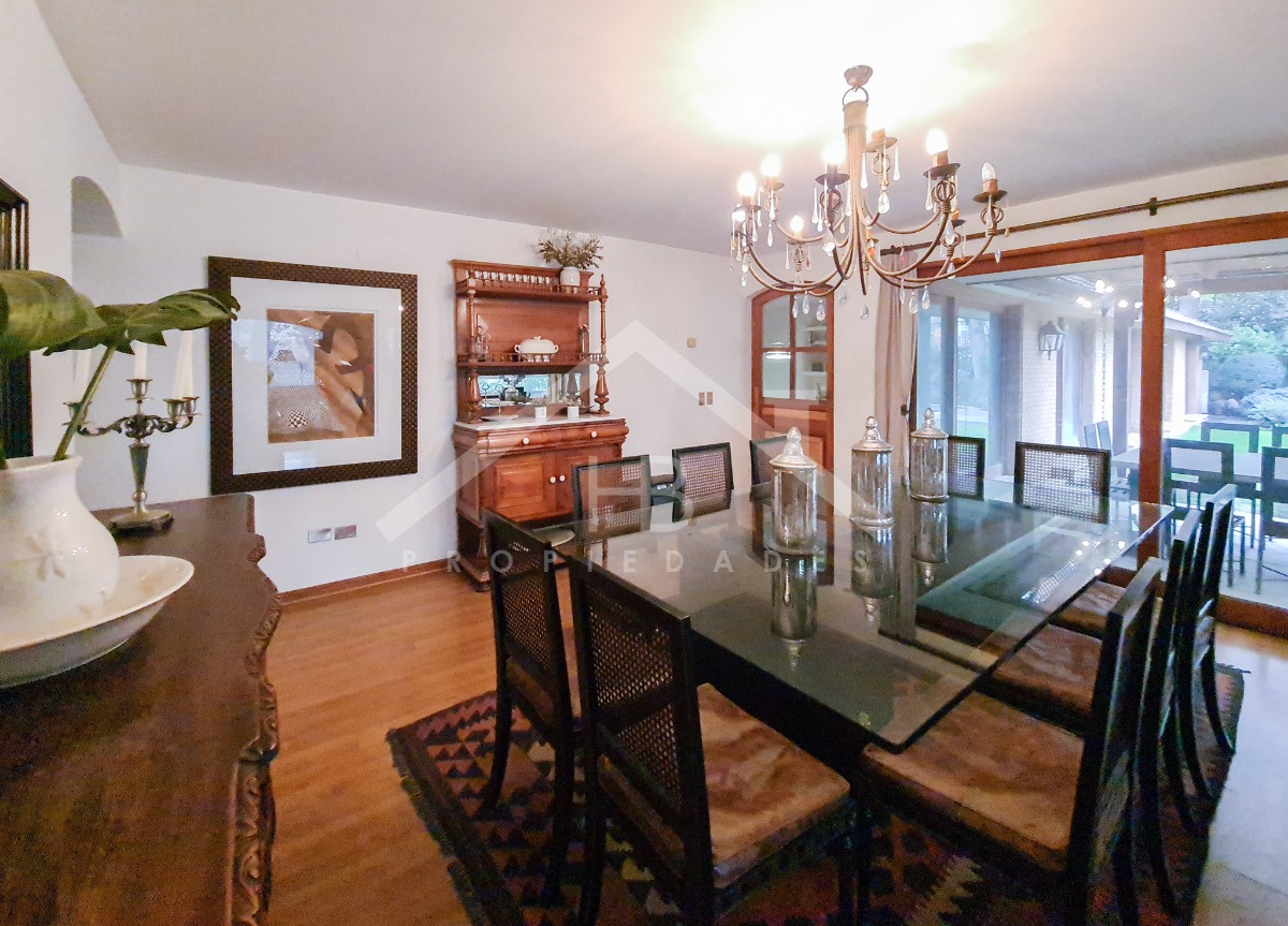 Venta Casa N 5D en suite Walk-in cl&oacute;set 4B 3E 1B La Dehesa - Lo Barnechea