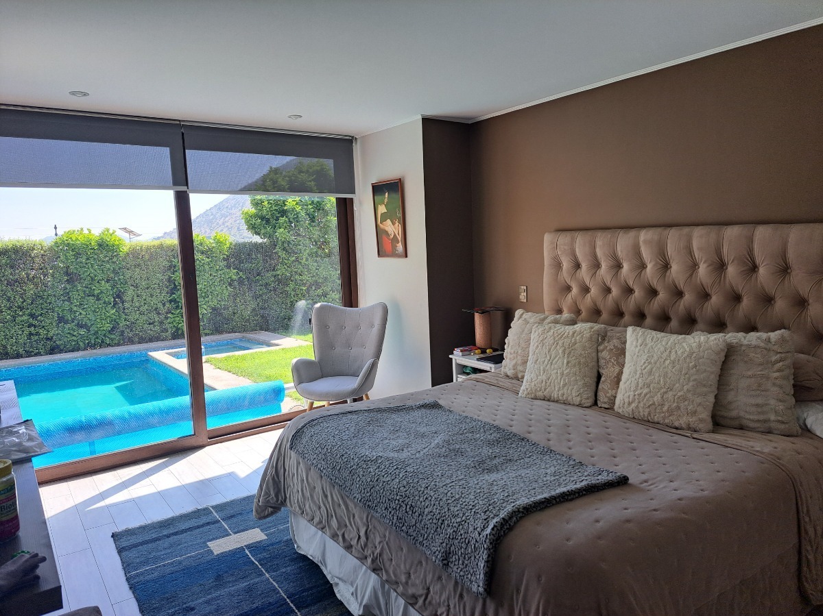 Venta Casa NP 4D en suite Walk-in cl&oacute;set 3B 2E Chicureo - Colina