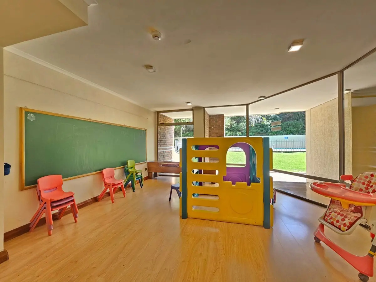 Venta Departamento NP 4D en suite Walk-in cl&oacute;set 3B 2E 1B Metro Escuela Militar - Las Condes