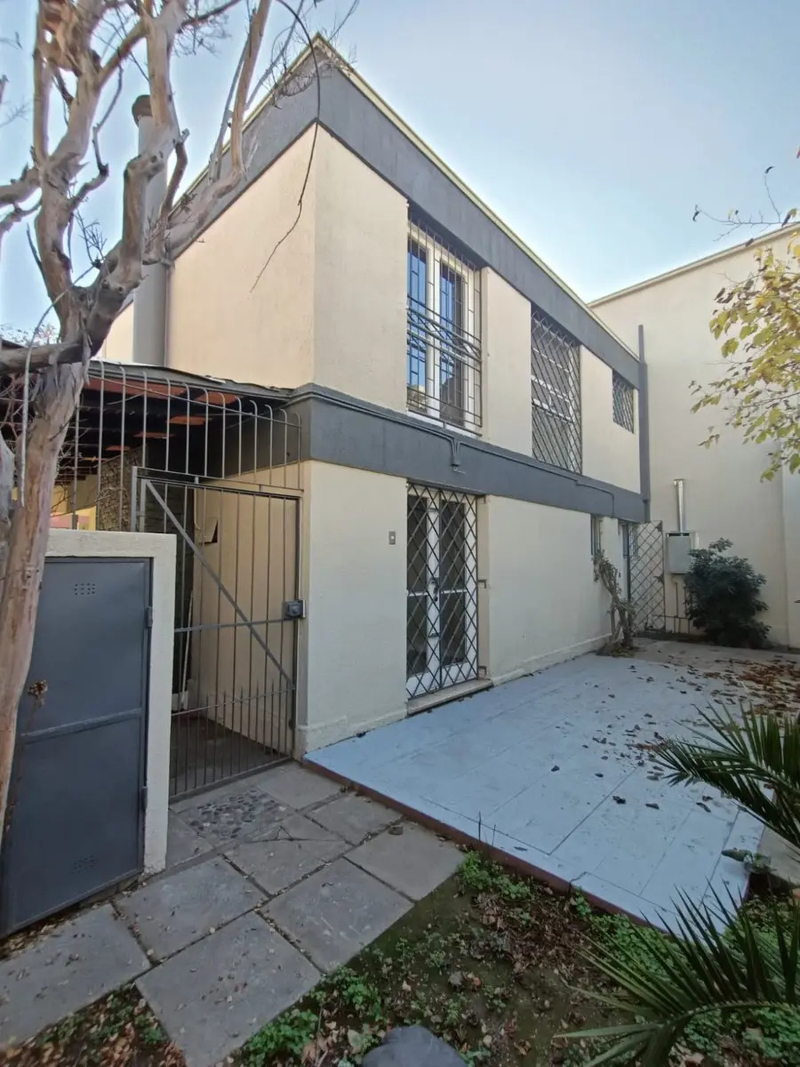 Venta Casa SP 5D en suite 4B 2E Barrio Italia - Providencia