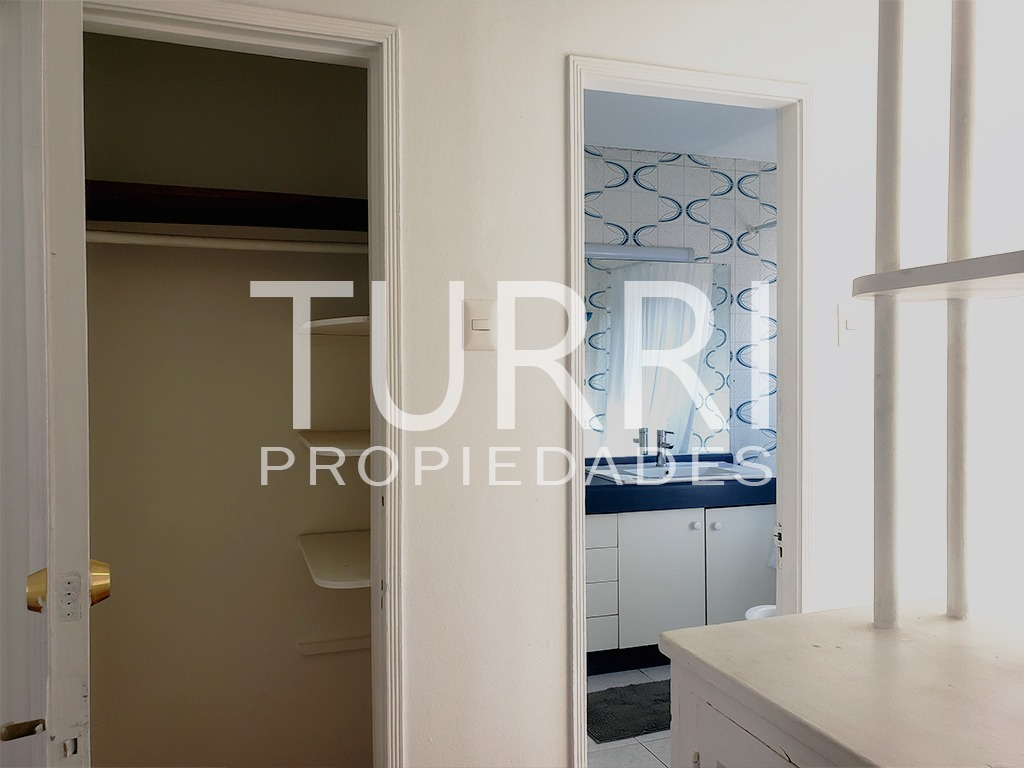 Arriendo Casa NOSP 4D 3B 2E Metro Escuela Militar - Las Condes