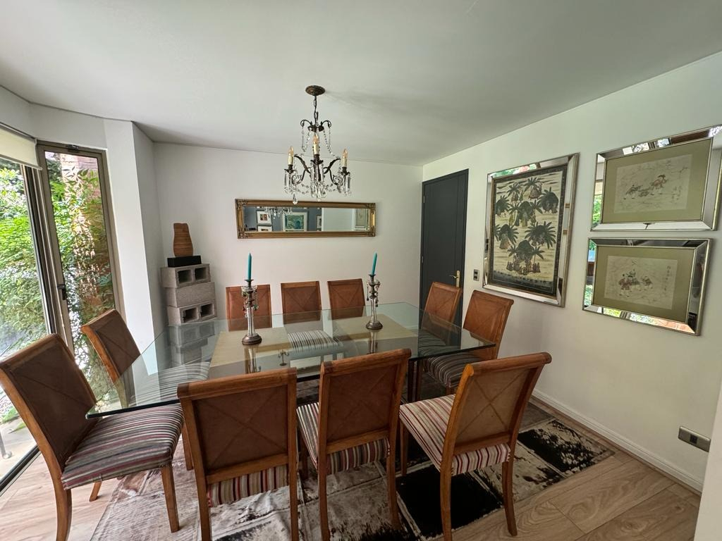 Venta Casa NO 4D en suite Walk-in cl&oacute;set 4B 2E 1B Los Trapenses - Lo Barnechea