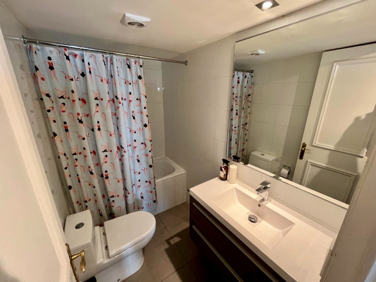 Arriendo Departamento SO 3D en suite Walk-in cl&oacute;set 3B 1E 1B Metro Escuela Militar - Las Condes