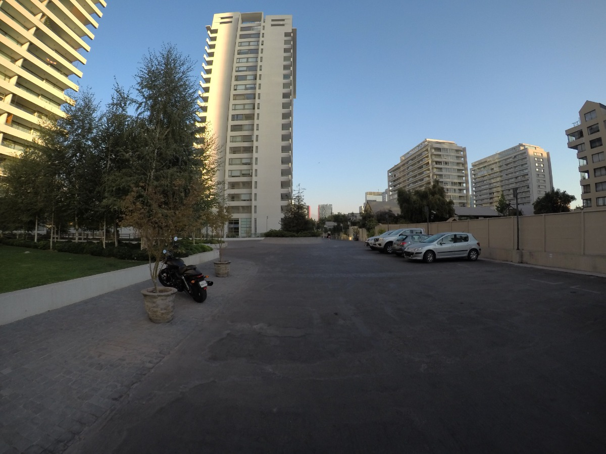 Arriendo Departamento N 2D en suite Walk-in cl&oacute;set 2B 2E 1B Parque Arauco - Las Condes