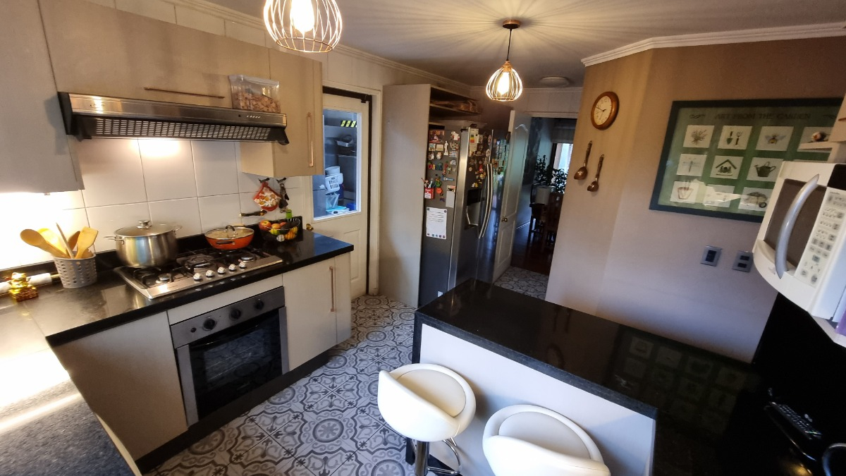 Venta Casa N 5D en suite Walk-in cl&oacute;set 5B 3E 1B San Carlos de Apoquindo - Las Condes