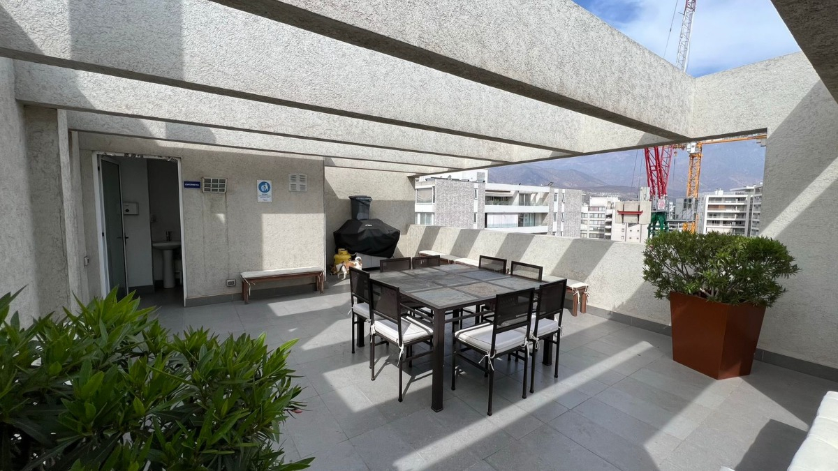 Arriendo Departamento NP 2D en suite 2B 1E Metro Hernando de Magallanes - Las Condes