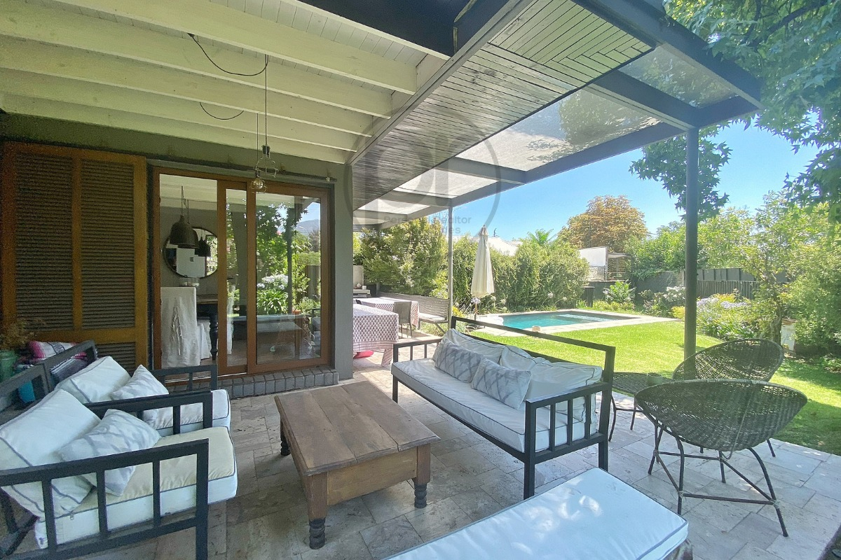 Arriendo Casa NO 3D en suite Walk-in cl&oacute;set 4B 3E 1B Juan XXIII - Vitacura