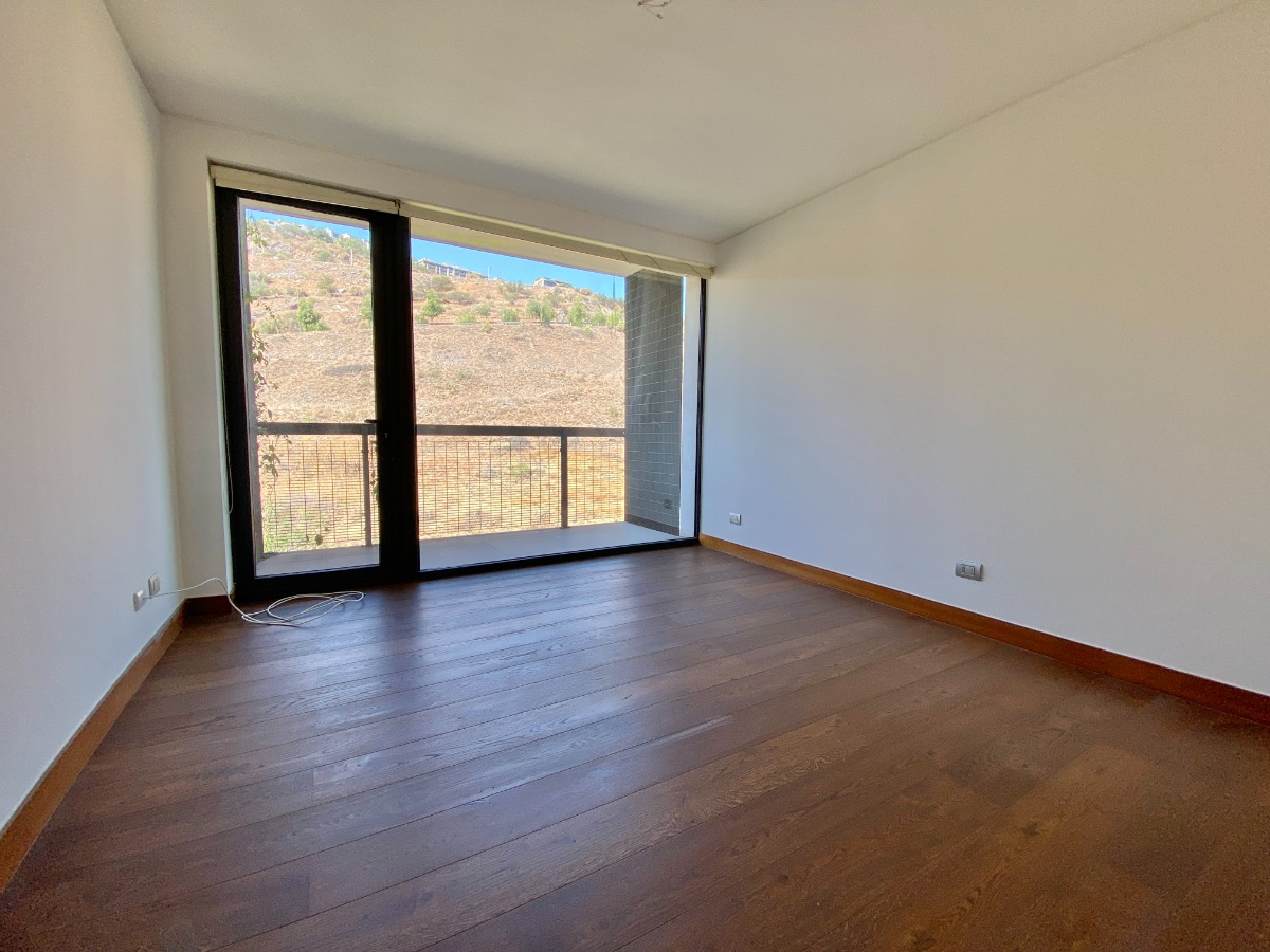 Arriendo Departamento NO 3D en suite Walk-in cl&oacute;set 5B 3E 1B Lo Curro - Vitacura