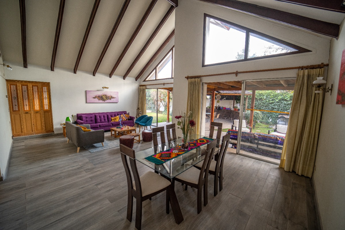 Venta Casa NOSP 6D en suite 5B 4E 1B Carlos Ossand&oacute;n - La Reina