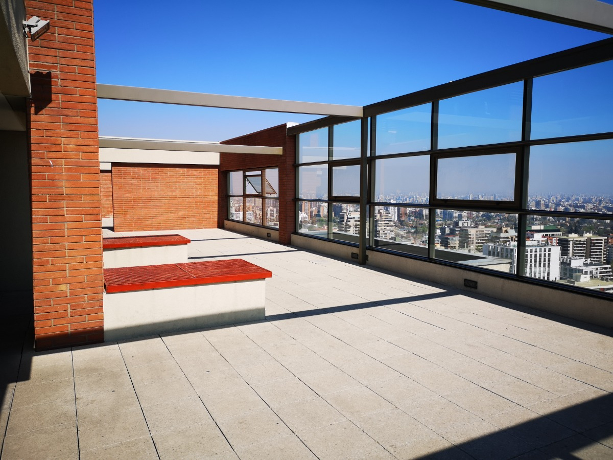 Venta Departamento SO 2D en suite 2B 1E 1Bd Metro Escuela Militar - Las Condes