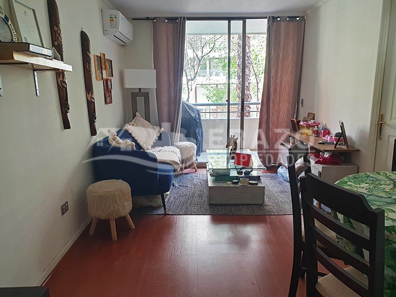 Venta Departamento 1D Metro Escuela Militar - Las Condes