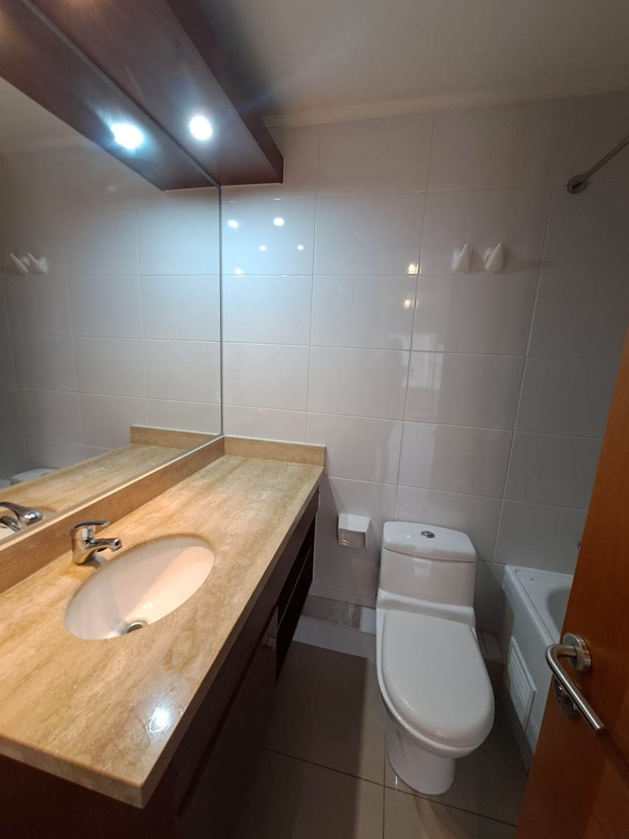 Arriendo Departamento NO 3D en suite Walk-in cl&oacute;set 3B 2E 1B Parque Arauco - Las Condes