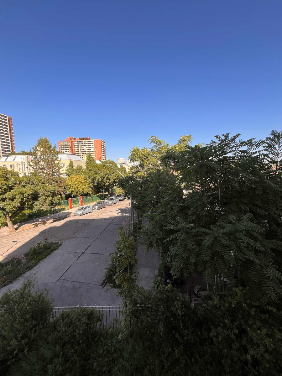 Venta Departamento 3D 2B 1E Metro Monse&ntilde;or Eyzaguirre - &Ntilde;u&ntilde;oa