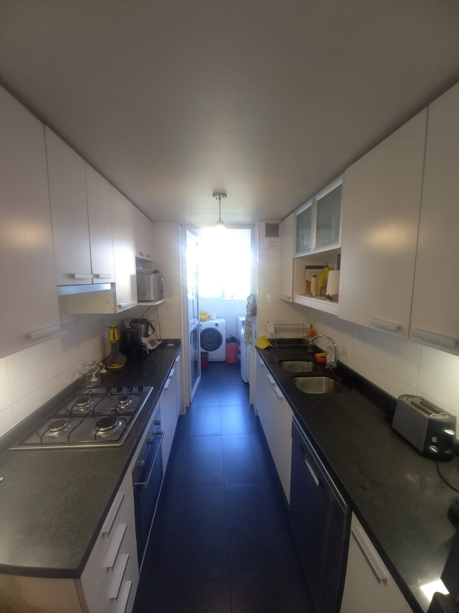 Venta Departamento O 3D en suite Walk-in cl&oacute;set 2B 1E 1Bd San Carlos de Apoquindo - Las Condes