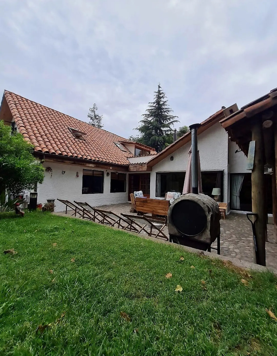 Venta Casa 6D 4B 5E Carlos Ossand&oacute;n - La Reina