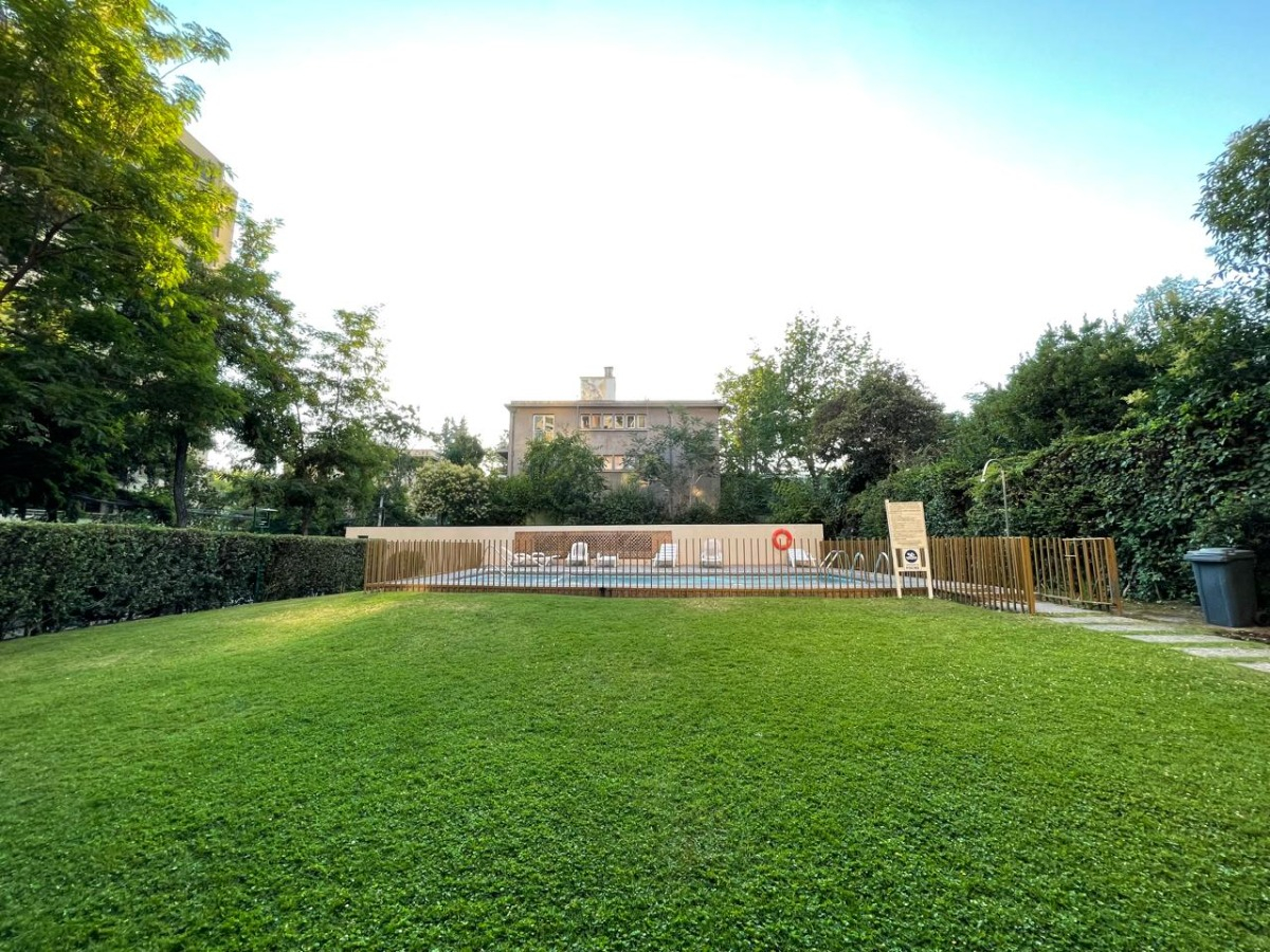 Arriendo Departamento NO 3D en suite 2B 1E 1B  - Providencia