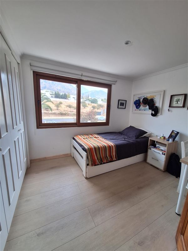 Venta Casa Oriente 4D en suite 4B 2E 1B Los Trapenses - Lo Barnechea