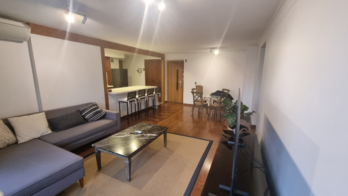 Arriendo Departamento 2D Barrio El Golf - Las Condes
