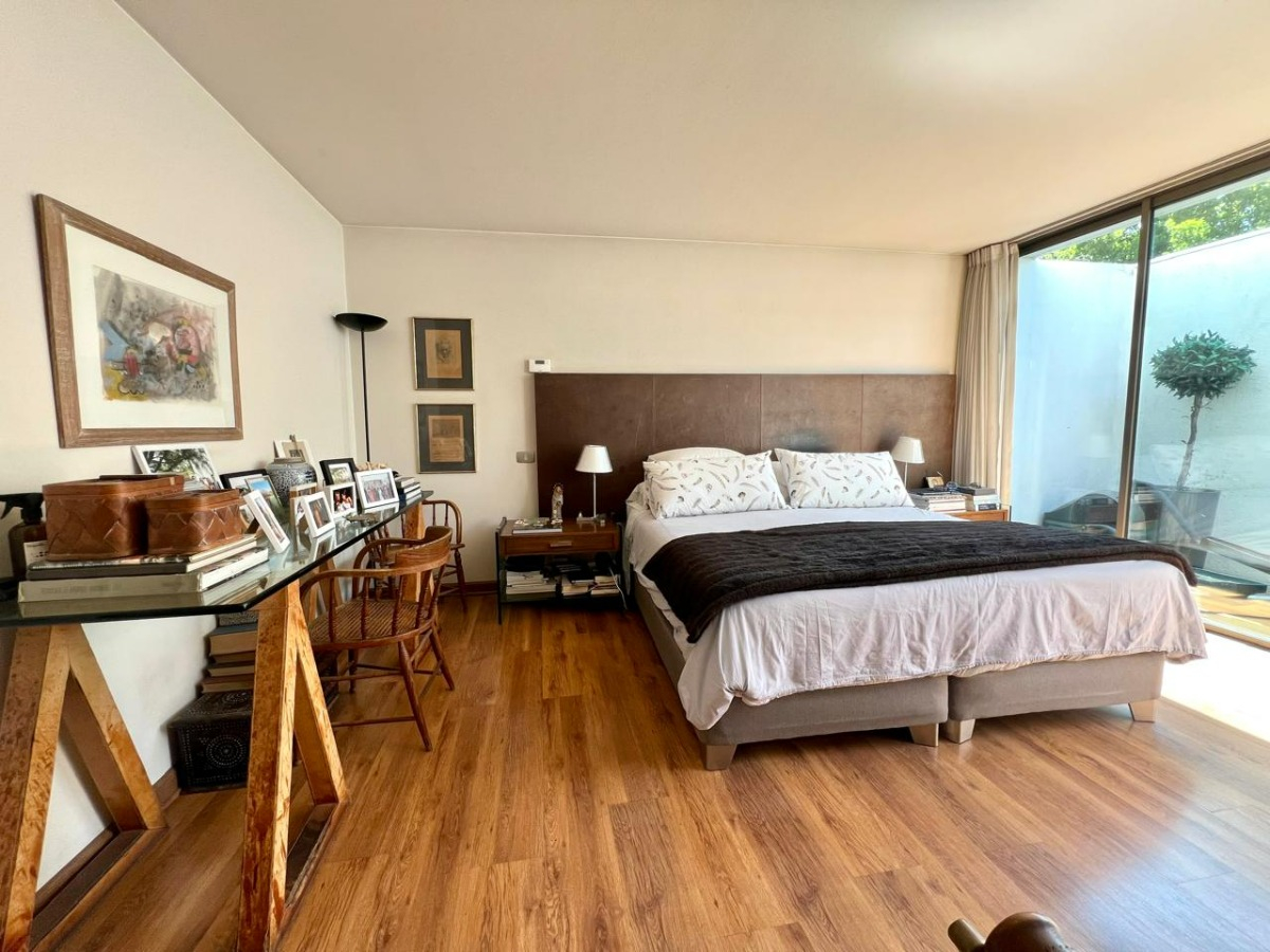 Venta Casa P 5D en suite Walk-in cl&oacute;set 5B 2E 1B Los Trapenses - Lo Barnechea