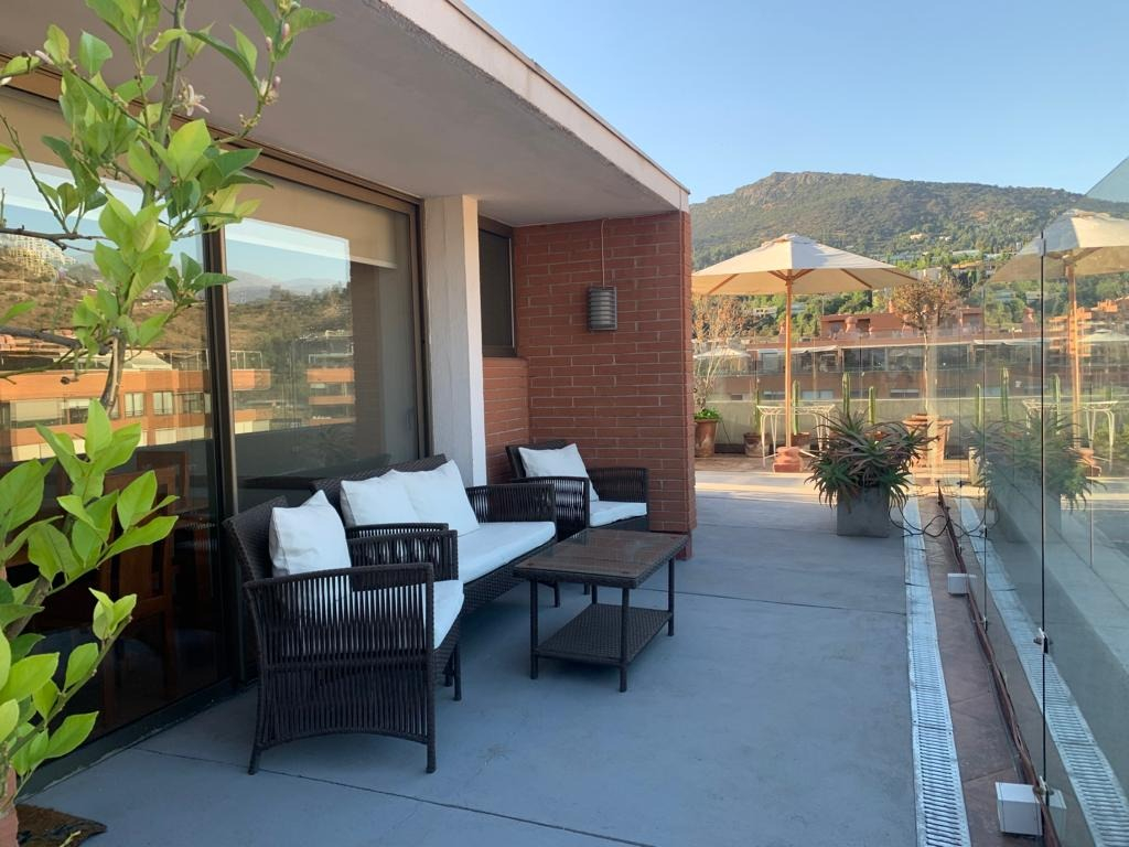 Venta Departamento NO 4D en suite Walk-in cl&oacute;set 3B 2E 1B Borde R&iacute;o - Casa Piedra - Vitacura