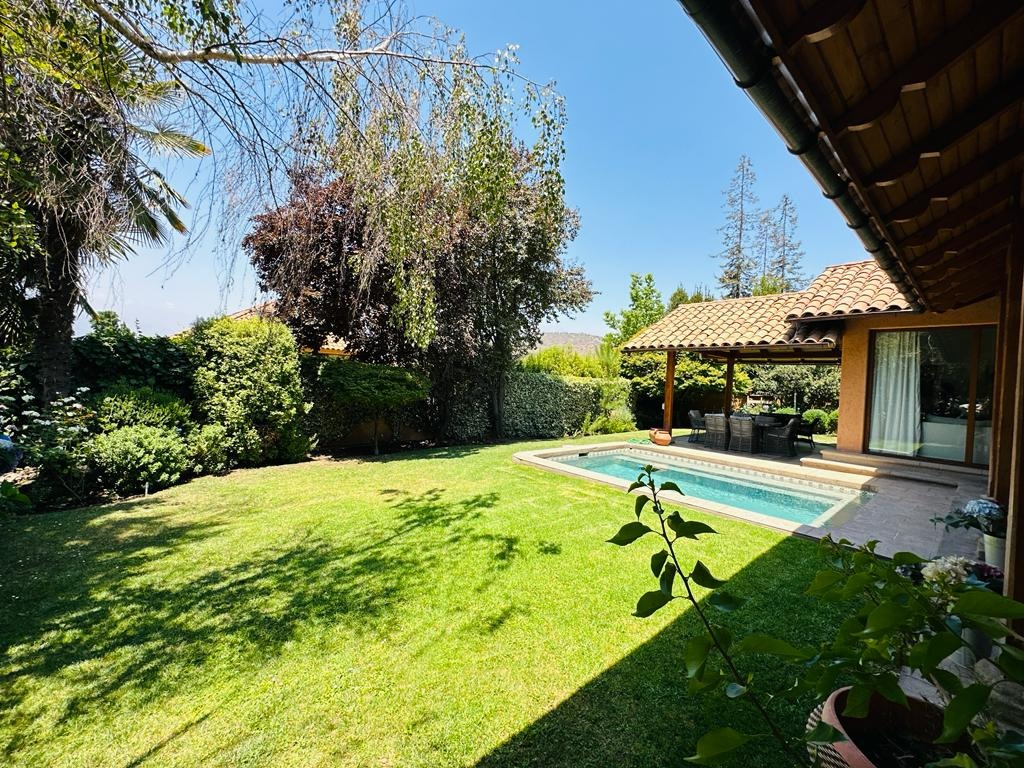 Venta Casa NO 4D en suite Walk-in cl&oacute;set 5B 3E 1B Los Trapenses - Lo Barnechea