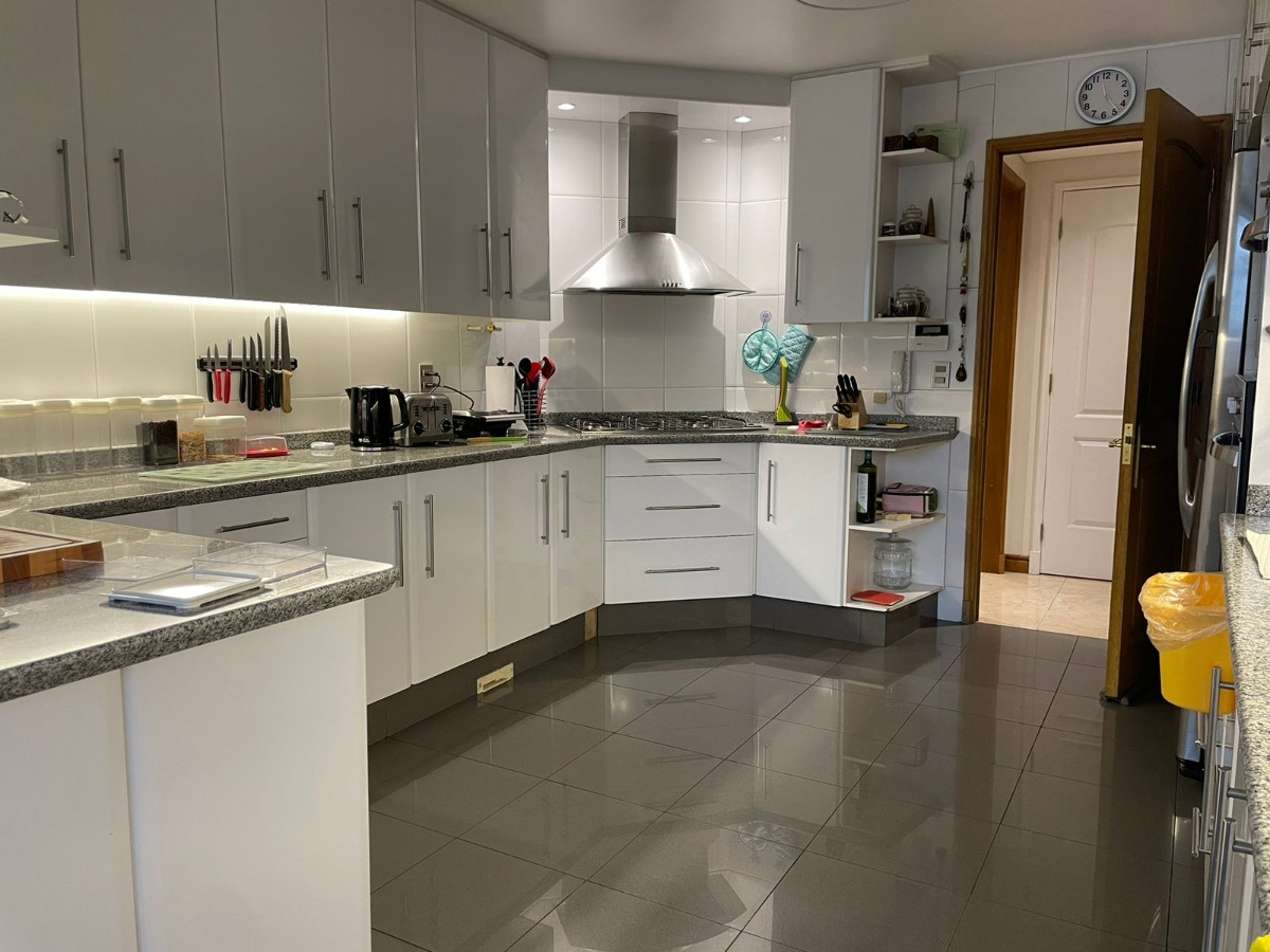 Venta Departamento SO 2D en suite Walk-in cl&oacute;set 3B 3E 1B Lo Curro - Vitacura