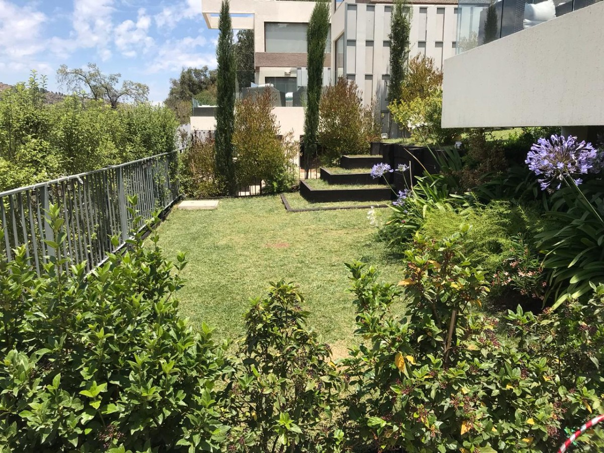 Arriendo Casa 4D El Array&aacute;n - Lo Barnechea